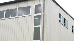 バーチカルサッシ